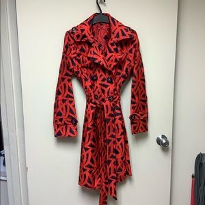 Eva Franco Size 2 Beautiful Trench style